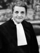 Діна Камінська